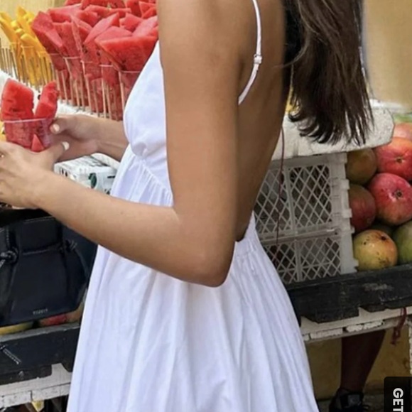 Commense White Backless Sundress - Picture 3 of 7